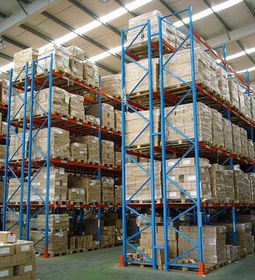 Buy Industrial Warehouse Selective Pallet Rack With Spraying Paint , 500kg - 1500kg online manufacture