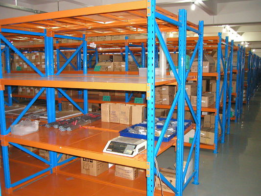 Buy industrial galvanized pallet racking system multi tier shelving , 200kg to 500kg online manufacture