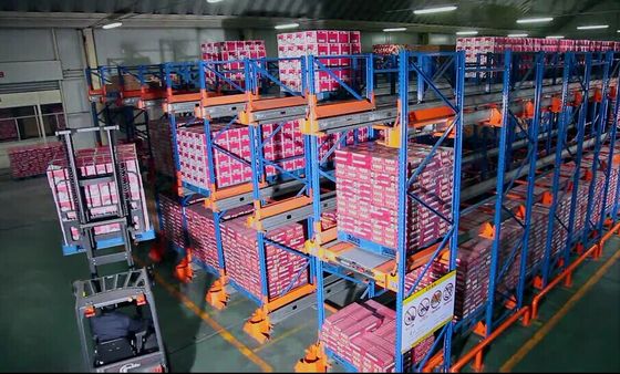 Buy FIFO / FILO Basis System Industrial Pallet Racks , Heavy Duty Pallet / Radio Shuttle Racking online manufacture