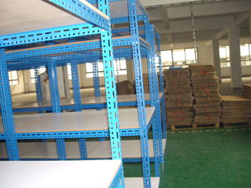 Corrosion - protection light duty shelving with chipboard , case flow rack